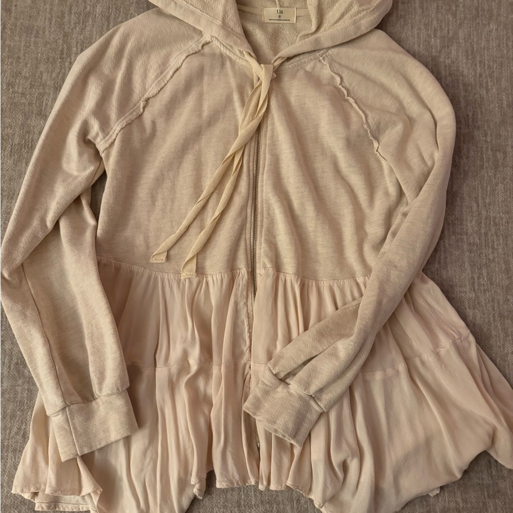 Anthropologie t.la Women's Zip Up Ruffle Hoodie